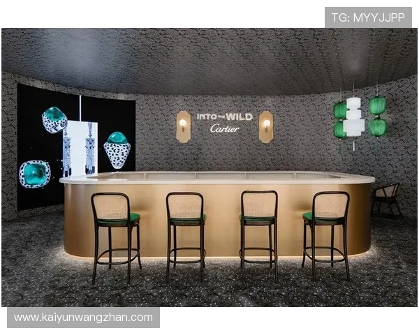 历峰集团如何通过创新提升品牌价值与客户体验的详细策略